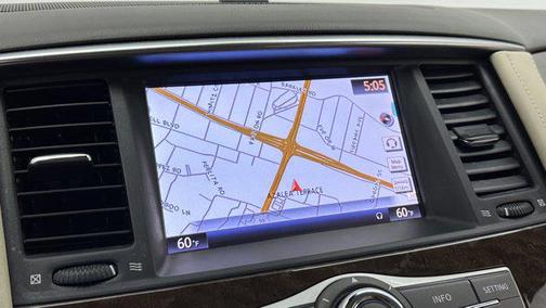 2017 INFINITI QX80 Base