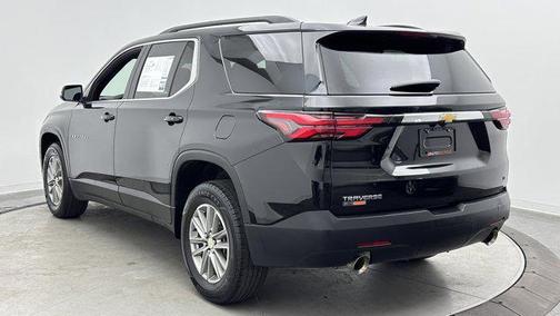 Mosaic Black Metallic 2023 Chevrolet Traverse LT Leather