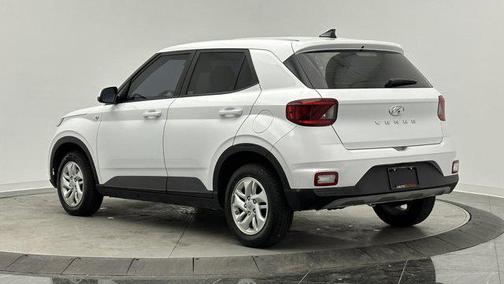 2021 Hyundai VENUE SE
