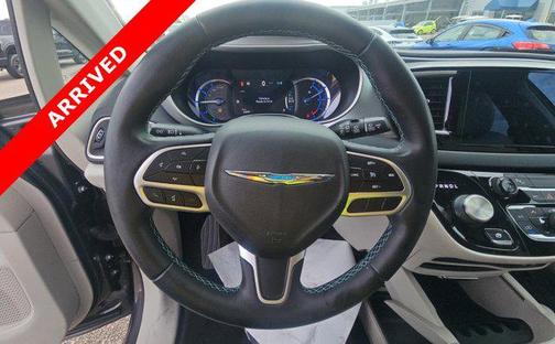 2018 Chrysler Pacifica Hybrid Touring L