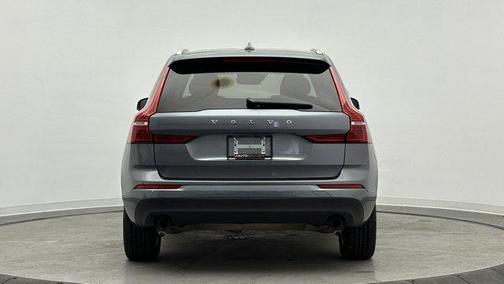 2020 Volvo XC60 T5 Momentum
