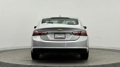 2021 Chevrolet Malibu FWD LT