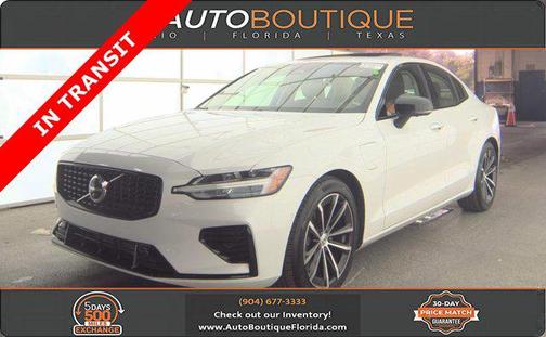 2023 Volvo S60 Recharge Plug-In Hybrid T8 Plus Dark Theme