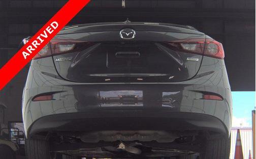 2018 Mazda Mazda3 Touring