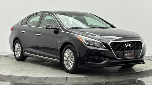 2016 Hyundai SONATA Hybrid SE