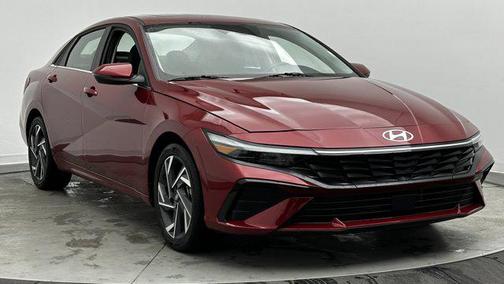2025 Hyundai ELANTRA Limited