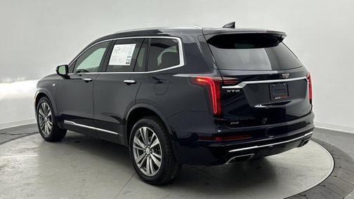 2022 Cadillac XT6 Premium Luxury AWD