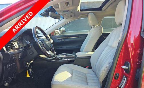 2017 Lexus ES 300h Base