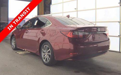 2017 Lexus ES 300h Base