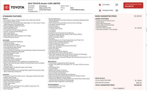 2019 Toyota Avalon XLE