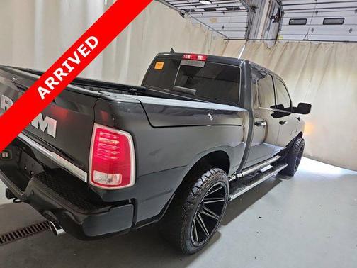 2017 RAM 1500 Limited Crew Cab 4x2 5'7' Box