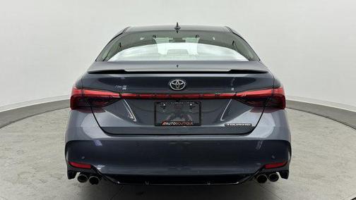 2019 Toyota Avalon XLE