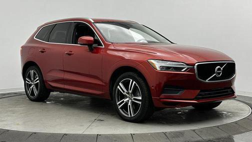 2019 Volvo XC60 T6 Momentum