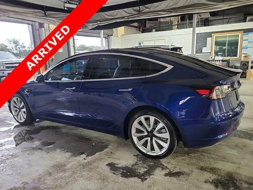 2020 Tesla Model 3 Standard Range