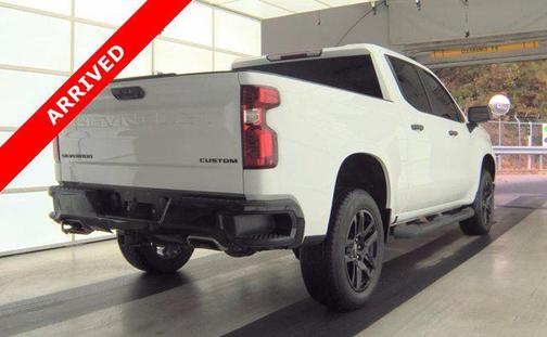 2022 Chevrolet Silverado 1500 Custom Trail Boss