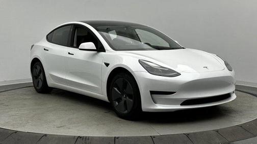 2023 Tesla Model 3 Standard Range