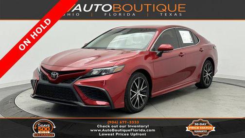 2022 Toyota Camry SE