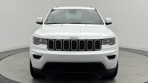 2022 Jeep Grand Cherokee Laredo