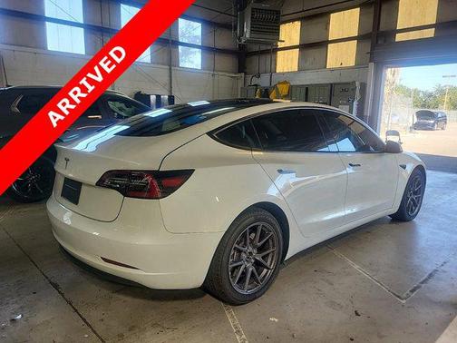 2023 Tesla Model 3 Standard Range