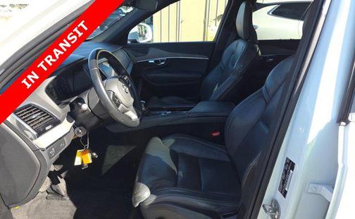 2022 Volvo XC90 T6 Inscription