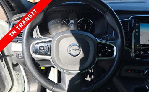 2022 Volvo XC90 T6 Inscription