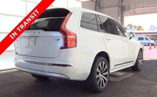 2022 Volvo XC90 T6 Inscription