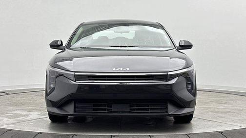 Interstellar Gray 2025 Kia K4 LX