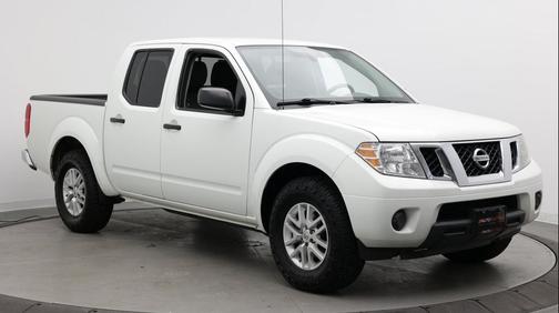 Glacier White 2019 Nissan Frontier SV