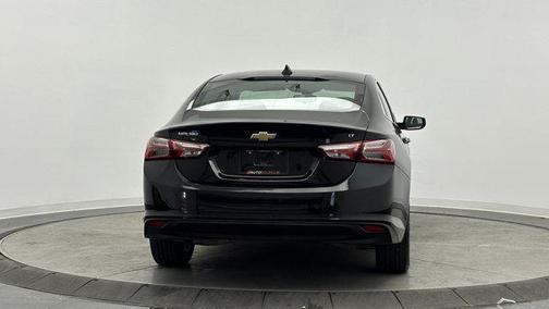 2021 Chevrolet Malibu FWD LT