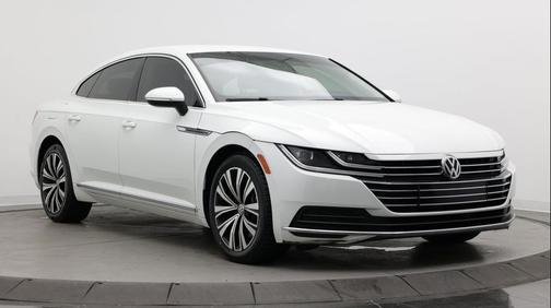 Pure White 2019 Volkswagen Arteon 2.0T SE 4MOTION