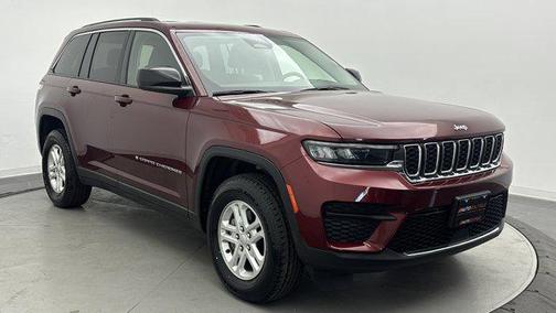 2023 Jeep Grand Cherokee Laredo