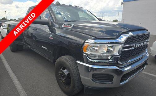 2019 RAM 3500 Tradesman Crew Cab 4x4 8' Box