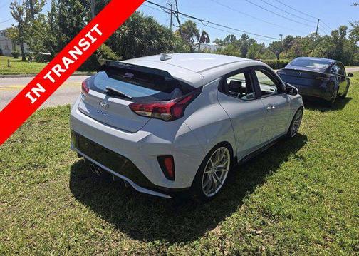 2020 Hyundai Veloster Base