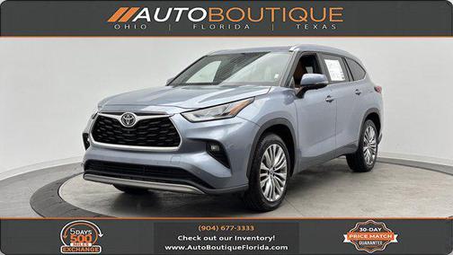 Gray 2023 Toyota Highlander Platinum