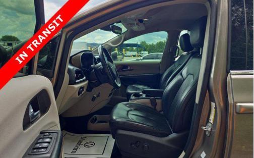 2018 Chrysler Pacifica Touring-L Plus
