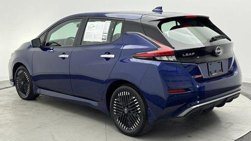 2023 Nissan Leaf SV PLUS 60 kWh