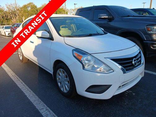 2015 Nissan Versa 1.6 SV