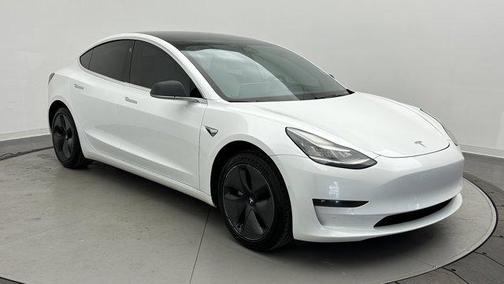 2019 Tesla Model 3 Standard Range Plus