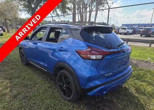 2023 Nissan Kicks SR