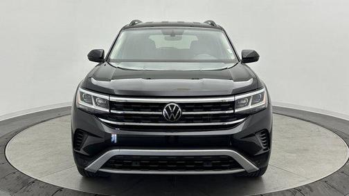 2023 Volkswagen Atlas 3.6L SE w/Technology