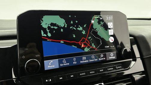 2022 Nissan Pathfinder SL 2WD