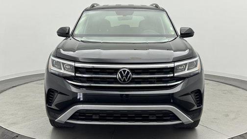 2022 Volkswagen Atlas 3.6L SE w/Technology