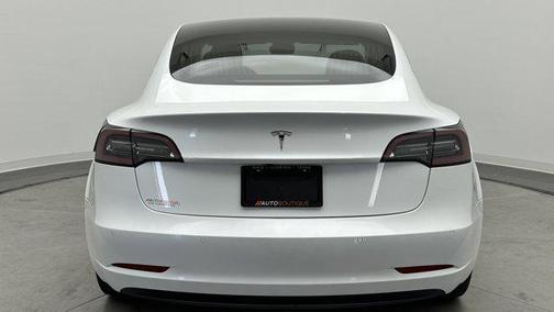 2020 Tesla Model 3 Standard Range Plus