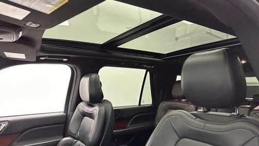 2024 Lincoln Navigator Premiere