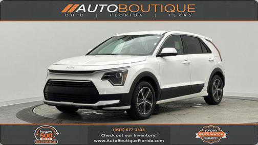 2023 Kia Niro LX