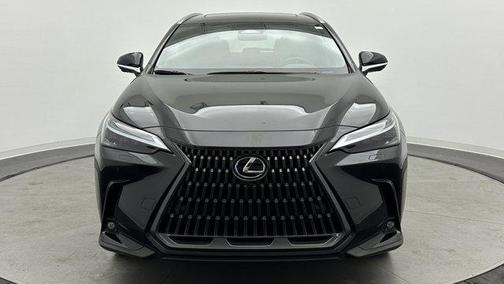 2024 Lexus NX 450h+ Luxury