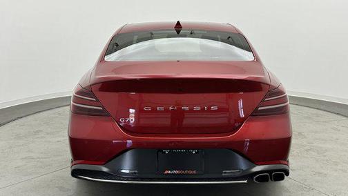 2022 Genesis G70 2.0T RWD