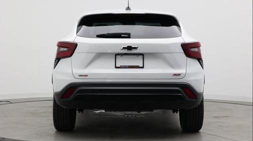 Summit White 2024 Chevrolet Trax FWD 1RS