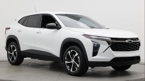 Summit White 2024 Chevrolet Trax FWD 1RS