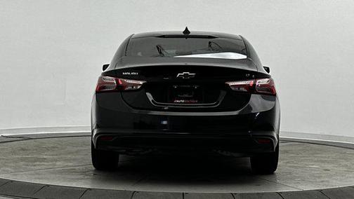 2021 Chevrolet Malibu FWD LT